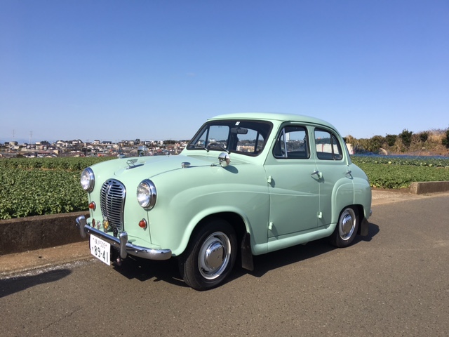 B112 オースチンA30 希少ボディ-の4ドアサルーン